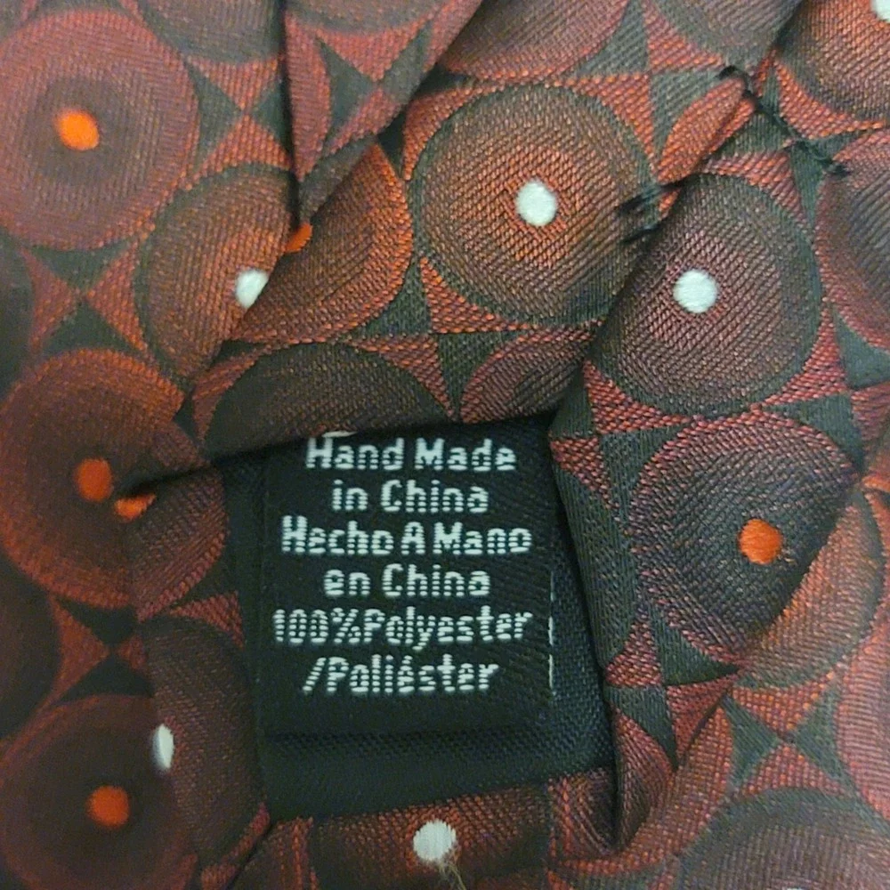 Van Heusen Necktie Mens OS Burgundy Red Geometric Circle‎ Pattern Polyester
